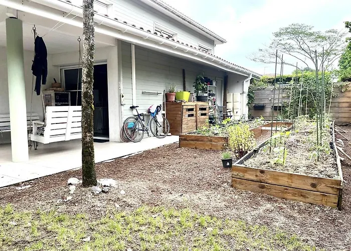 Дом отдыха Surf, Skate, Golf House